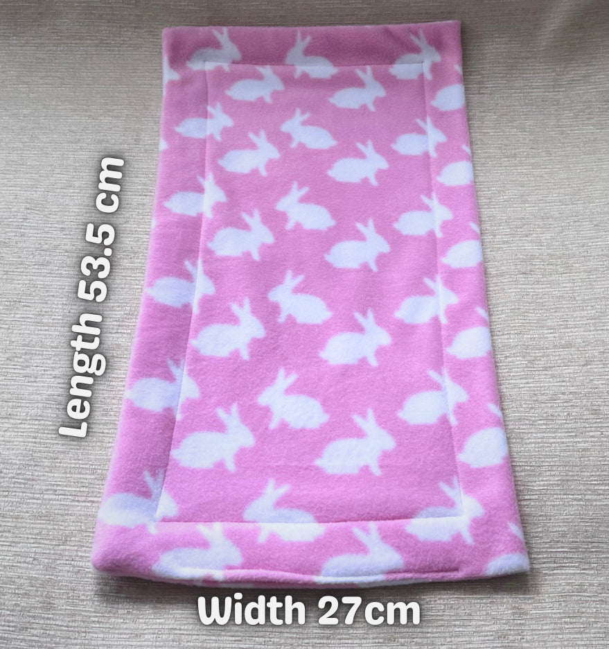 Fleece Blanket (fits J&S Bunny Bits/ Woodhobby Bed)